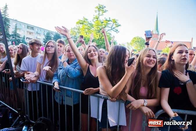 Zdjęcie w galerii na portalu naszraciborz.pl: Dawid Kwiatkowski gwiazdą pierwszego dnia obchodów Dni Raciborza wiadomości z regionu