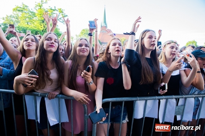 Zdjęcie w galerii na portalu naszraciborz.pl: Dawid Kwiatkowski gwiazdą pierwszego dnia obchodów Dni Raciborza wiadomości z regionu