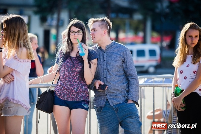 Zdjęcie w galerii na portalu naszraciborz.pl: Dawid Kwiatkowski gwiazdą pierwszego dnia obchodów Dni Raciborza wiadomości z regionu
