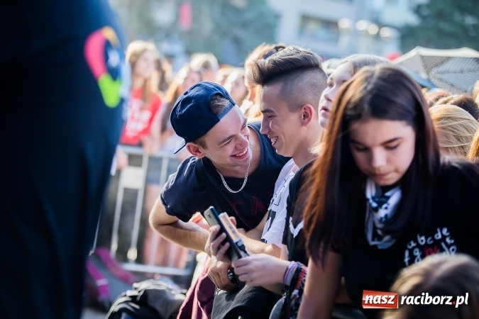 Zdjęcie w galerii na portalu naszraciborz.pl: Dawid Kwiatkowski gwiazdą pierwszego dnia obchodów Dni Raciborza wiadomości z regionu