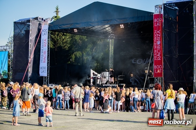 Zdjęcie w galerii na portalu naszraciborz.pl: Dawid Kwiatkowski gwiazdą pierwszego dnia obchodów Dni Raciborza wiadomości z regionu