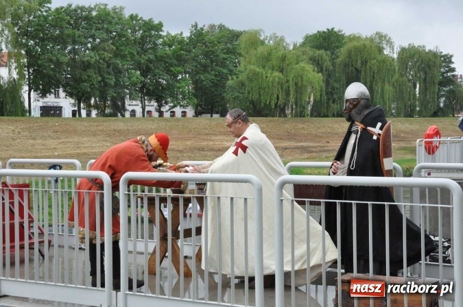 Zdjęcie w galerii na portalu naszraciborz.pl: Książę Kazimierz ogłosił lokację miasta Raciborza FOTO i WIDEO wiadomości z regionu