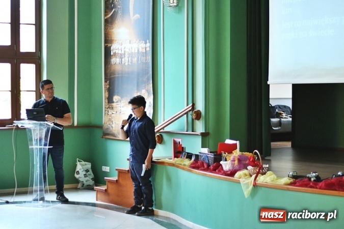 Zdjęcie w galerii na portalu naszraciborz.pl: Uniwersytet Dziecięcy w Raciborzu zakończył rok akademicki  wiadomości z regionu