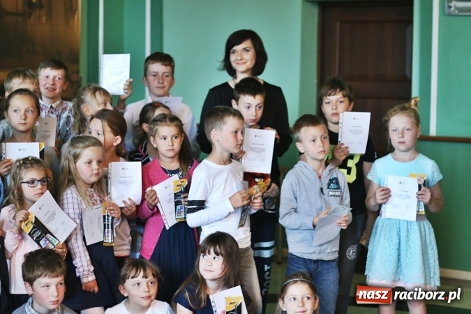 Zdjęcie w galerii na portalu naszraciborz.pl: Uniwersytet Dziecięcy w Raciborzu zakończył rok akademicki  wiadomości z regionu