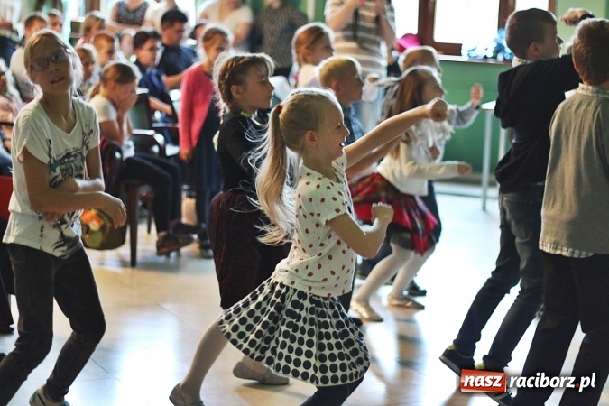 Zdjęcie w galerii na portalu naszraciborz.pl: Uniwersytet Dziecięcy w Raciborzu zakończył rok akademicki  wiadomości z regionu