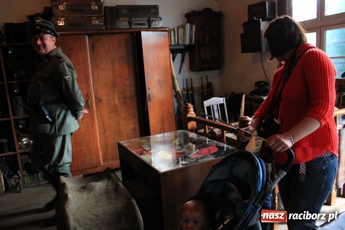 Zdjęcie w galerii na portalu naszraciborz.pl: Parada taboru kolejowego w Rudach z okazji Święta Szlaku Zabytków Techniki wiadomości z regionu