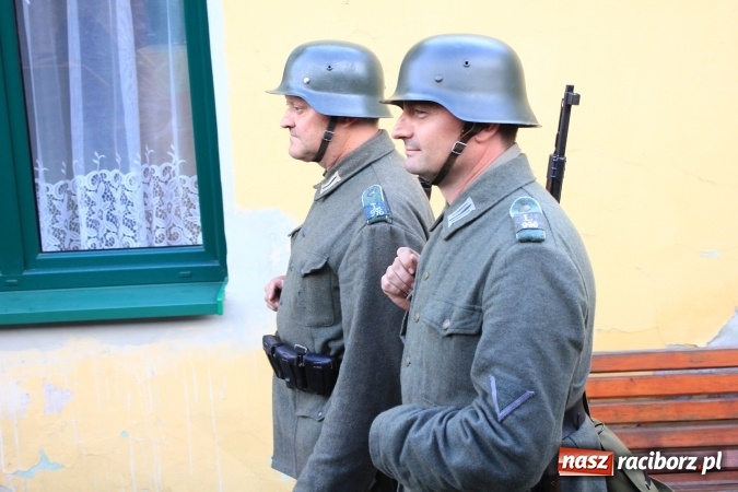 Zdjęcie w galerii na portalu naszraciborz.pl: Parada taboru kolejowego w Rudach z okazji Święta Szlaku Zabytków Techniki wiadomości z regionu