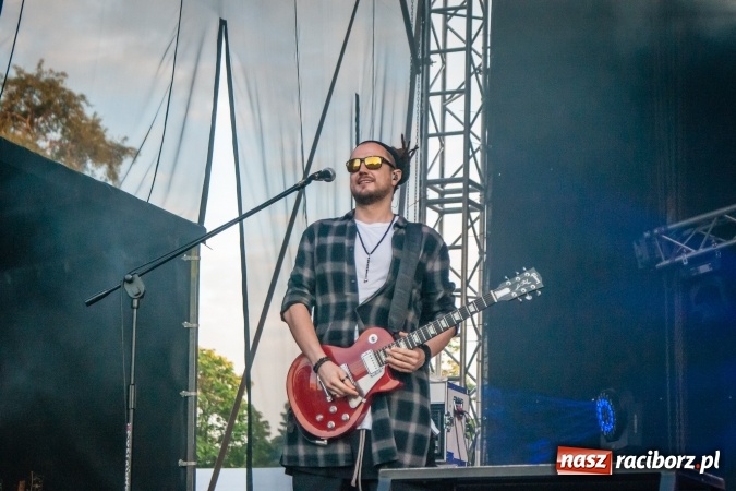 Zdjęcie w galerii na portalu naszraciborz.pl: Koncert Afromental na Dni Raciborza 2017 wiadomości z regionu