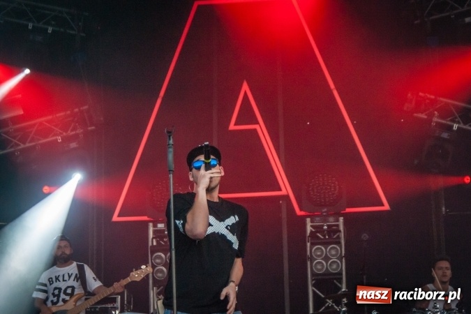 Zdjęcie w galerii na portalu naszraciborz.pl: Koncert Afromental na Dni Raciborza 2017 wiadomości z regionu