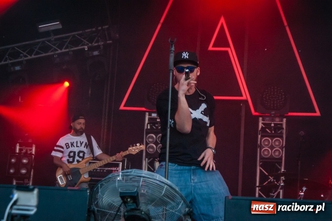 Zdjęcie w galerii na portalu naszraciborz.pl: Koncert Afromental na Dni Raciborza 2017 wiadomości z regionu