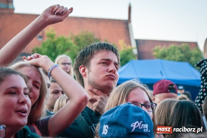Zdjęcie w galerii na portalu naszraciborz.pl: Koncert Afromental na Dni Raciborza 2017 wiadomości z regionu