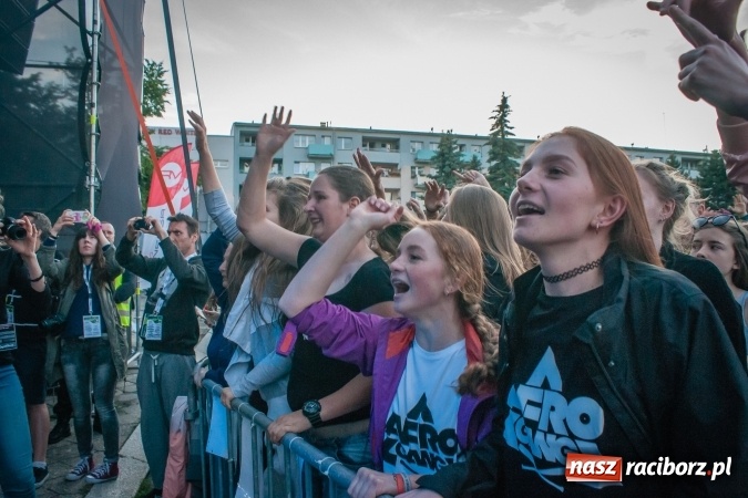 Zdjęcie w galerii na portalu naszraciborz.pl: Koncert Afromental na Dni Raciborza 2017 wiadomości z regionu