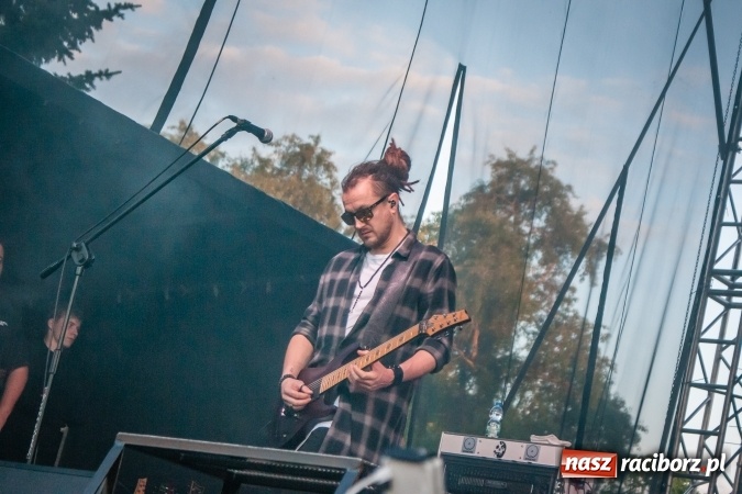 Zdjęcie w galerii na portalu naszraciborz.pl: Koncert Afromental na Dni Raciborza 2017 wiadomości z regionu