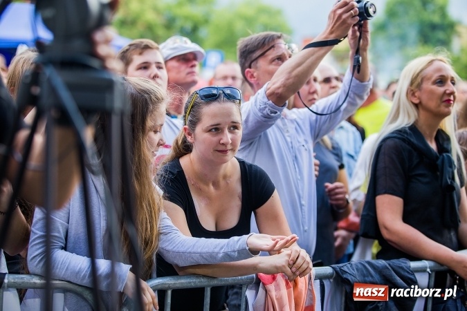 Zdjęcie w galerii na portalu naszraciborz.pl: Dni Raciborza 2017. Koncert zespołu IRA wiadomości z regionu