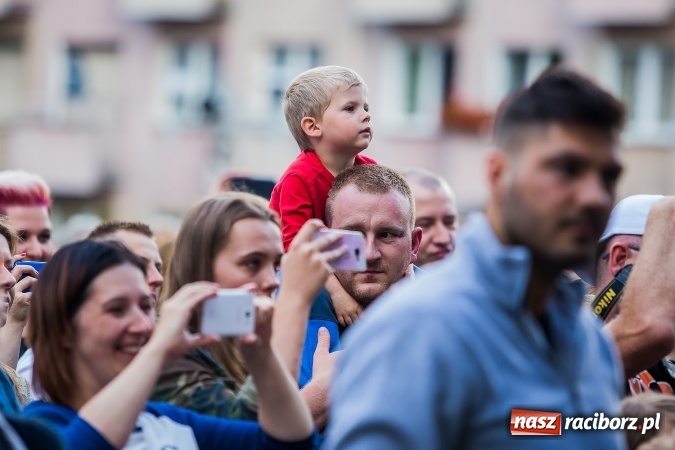 Zdjęcie w galerii na portalu naszraciborz.pl: Dni Raciborza 2017. Koncert zespołu IRA wiadomości z regionu