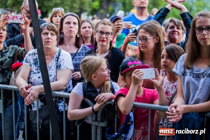 Zdjęcie w galerii na portalu naszraciborz.pl: Dni Raciborza 2017. Koncert zespołu IRA wiadomości z regionu