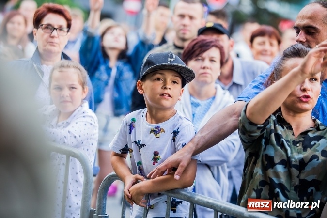 Zdjęcie w galerii na portalu naszraciborz.pl: Dni Raciborza 2017. Koncert zespołu IRA wiadomości z regionu