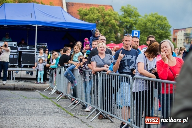 Zdjęcie w galerii na portalu naszraciborz.pl: Dni Raciborza 2017. Koncert zespołu IRA wiadomości z regionu