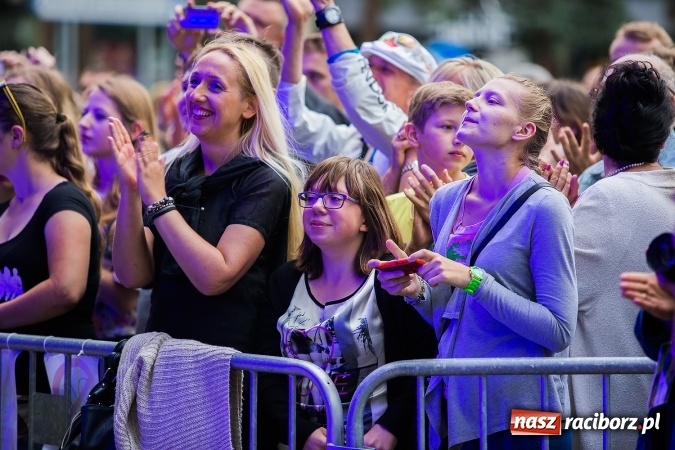 Zdjęcie w galerii na portalu naszraciborz.pl: Dni Raciborza 2017. Koncert zespołu IRA wiadomości z regionu