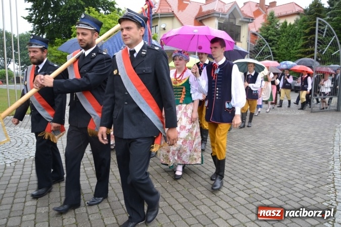 Zdjęcie w galerii na portalu naszraciborz.pl: Tworków. Wspomnienie 200. rocznicy urodzin ks. dra Augustyna Weltzla wiadomości z regionu