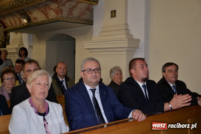 Zdjęcie w galerii na portalu naszraciborz.pl: Tworków. Wspomnienie 200. rocznicy urodzin ks. dra Augustyna Weltzla wiadomości z regionu