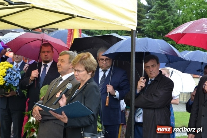 Zdjęcie w galerii na portalu naszraciborz.pl: Tworków. Wspomnienie 200. rocznicy urodzin ks. dra Augustyna Weltzla wiadomości z regionu