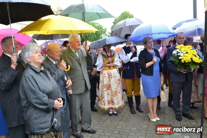 Zdjęcie w galerii na portalu naszraciborz.pl: Tworków. Wspomnienie 200. rocznicy urodzin ks. dra Augustyna Weltzla wiadomości z regionu