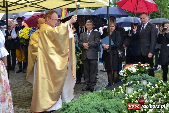 Zdjęcie w galerii na portalu naszraciborz.pl: Tworków. Wspomnienie 200. rocznicy urodzin ks. dra Augustyna Weltzla wiadomości z regionu