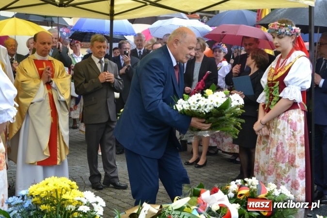 Zdjęcie w galerii na portalu naszraciborz.pl: Tworków. Wspomnienie 200. rocznicy urodzin ks. dra Augustyna Weltzla wiadomości z regionu