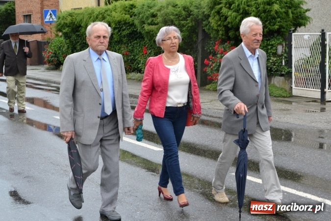 Zdjęcie w galerii na portalu naszraciborz.pl: Tworków. Wspomnienie 200. rocznicy urodzin ks. dra Augustyna Weltzla wiadomości z regionu