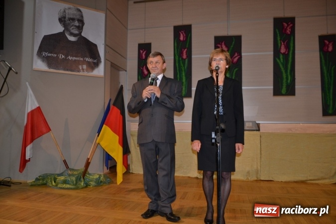 Zdjęcie w galerii na portalu naszraciborz.pl: Tworków. Wspomnienie 200. rocznicy urodzin ks. dra Augustyna Weltzla wiadomości z regionu