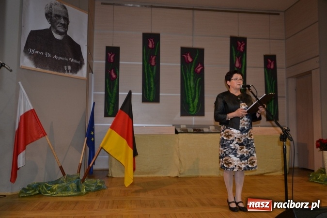 Zdjęcie w galerii na portalu naszraciborz.pl: Tworków. Wspomnienie 200. rocznicy urodzin ks. dra Augustyna Weltzla wiadomości z regionu