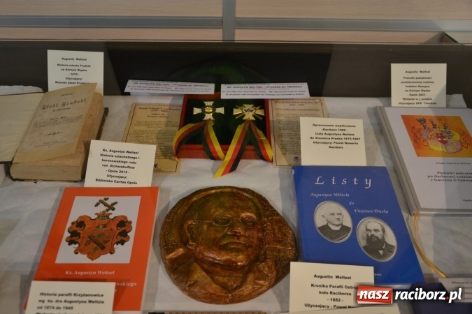 Zdjęcie w galerii na portalu naszraciborz.pl: Tworków. Wspomnienie 200. rocznicy urodzin ks. dra Augustyna Weltzla wiadomości z regionu