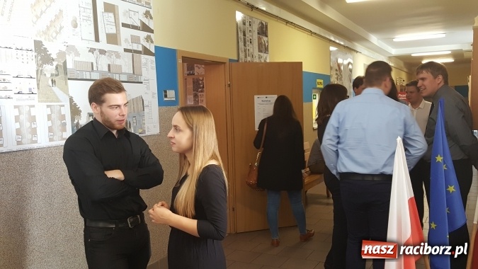 Zdjęcie w galerii na portalu naszraciborz.pl: Studenci architektury z Raciborza kolejny raz w międzynarodowym gronie wiadomości z regionu