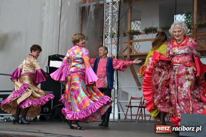 Zdjęcie w galerii na portalu naszraciborz.pl: Zjazd raciborzan na Zamku Piastowskim  wiadomości z regionu