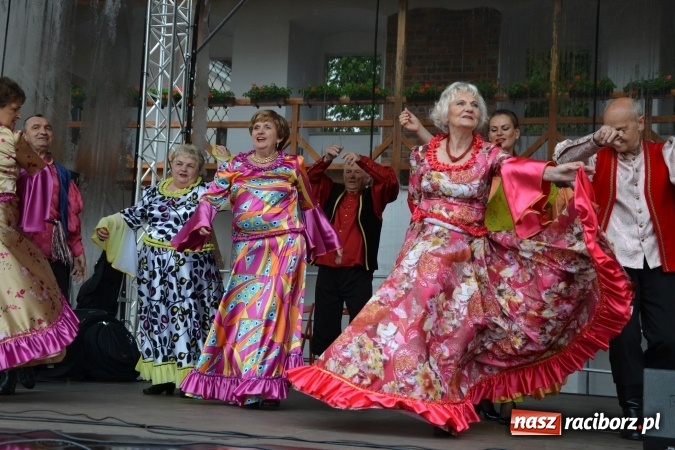 Zdjęcie w galerii na portalu naszraciborz.pl: Zjazd raciborzan na Zamku Piastowskim  wiadomości z regionu