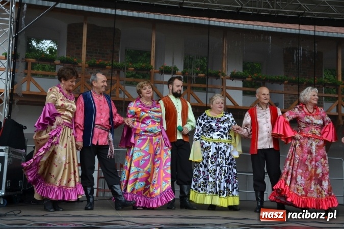 Zdjęcie w galerii na portalu naszraciborz.pl: Zjazd raciborzan na Zamku Piastowskim  wiadomości z regionu