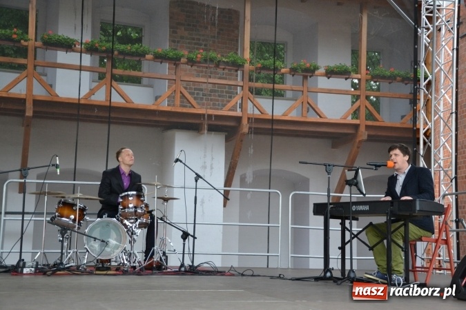 Zdjęcie w galerii na portalu naszraciborz.pl: Zjazd raciborzan na Zamku Piastowskim  wiadomości z regionu