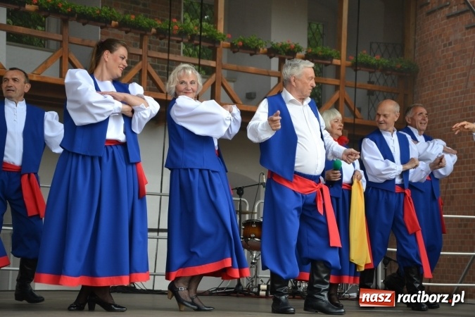 Zdjęcie w galerii na portalu naszraciborz.pl: Zjazd raciborzan na Zamku Piastowskim  wiadomości z regionu