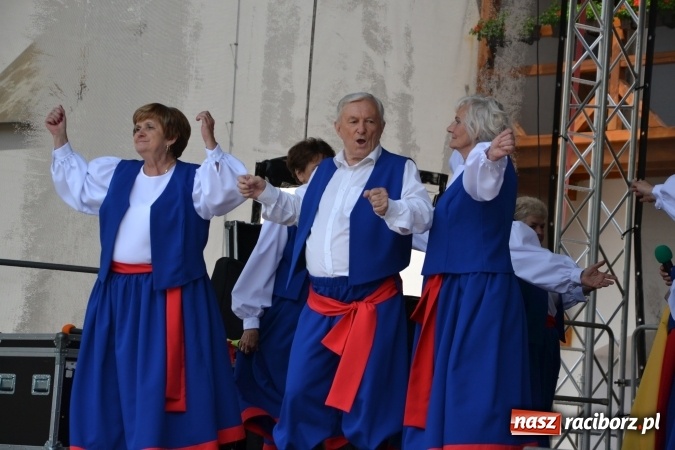 Zdjęcie w galerii na portalu naszraciborz.pl: Zjazd raciborzan na Zamku Piastowskim  wiadomości z regionu