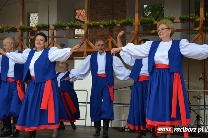 Zdjęcie w galerii na portalu naszraciborz.pl: Zjazd raciborzan na Zamku Piastowskim  wiadomości z regionu