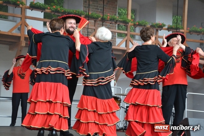 Zdjęcie w galerii na portalu naszraciborz.pl: Zjazd raciborzan na Zamku Piastowskim  wiadomości z regionu