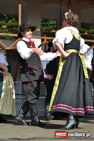 Zdjęcie w galerii na portalu naszraciborz.pl: Zjazd raciborzan na Zamku Piastowskim  wiadomości z regionu