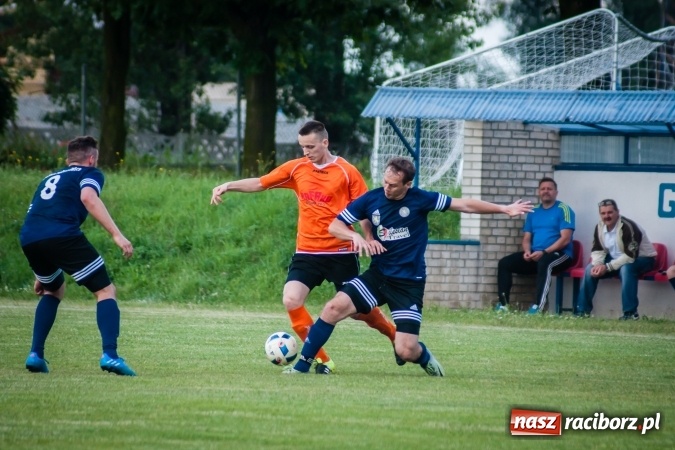 Zdjęcie w galerii na portalu naszraciborz.pl: Zmiennicy pociągnęli grę. Rafako pokonało Marklowice wiadomości z regionu