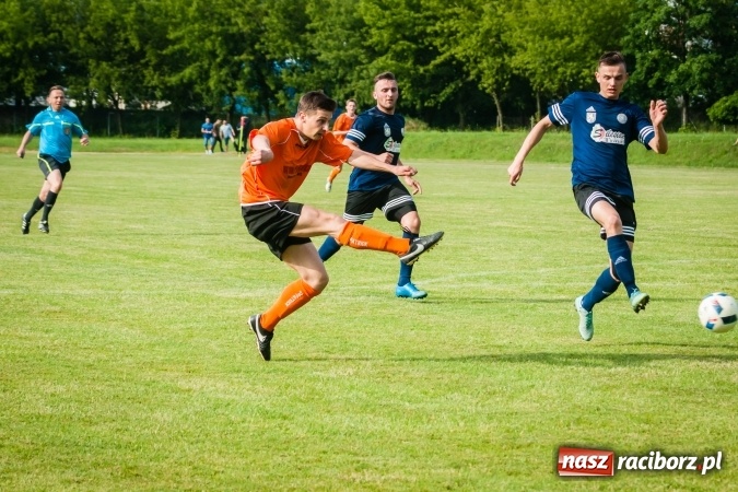 Zdjęcie w galerii na portalu naszraciborz.pl: Zmiennicy pociągnęli grę. Rafako pokonało Marklowice wiadomości z regionu