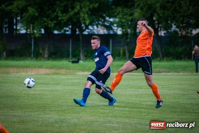 Zdjęcie w galerii na portalu naszraciborz.pl: Zmiennicy pociągnęli grę. Rafako pokonało Marklowice wiadomości z regionu