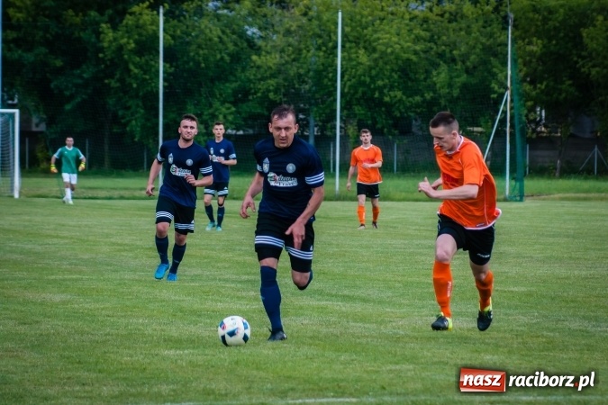 Zdjęcie w galerii na portalu naszraciborz.pl: Zmiennicy pociągnęli grę. Rafako pokonało Marklowice wiadomości z regionu