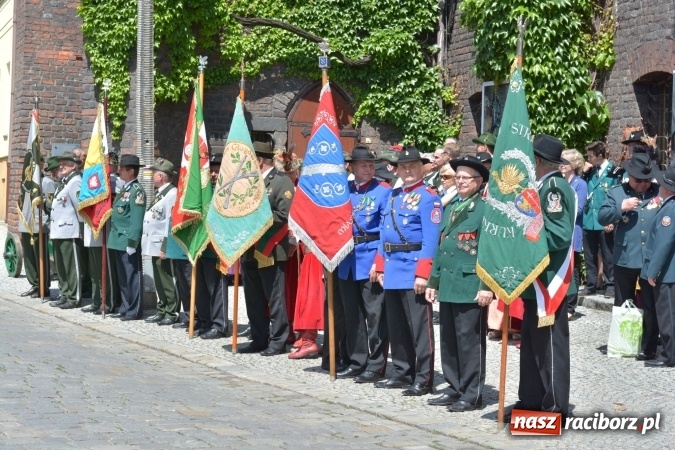 Zdjęcie w galerii na portalu naszraciborz.pl: Nowy król kurkowy pozdrowił raciborzan  wiadomości z regionu