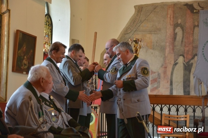 Zdjęcie w galerii na portalu naszraciborz.pl: Nowy król kurkowy pozdrowił raciborzan  wiadomości z regionu