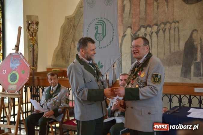 Zdjęcie w galerii na portalu naszraciborz.pl: Nowy król kurkowy pozdrowił raciborzan  wiadomości z regionu